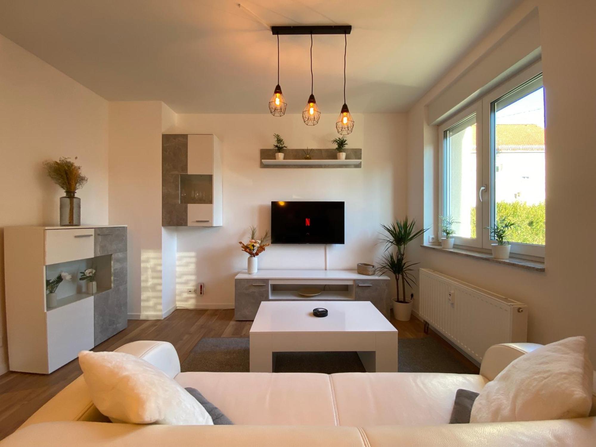 Hochwertige Ferienwohnung Mit 7Qm Balkon, Netflix, Kaffeeautomat, Rainshower Bad Zwickau Bagian luar foto